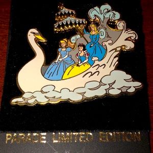 Disneyland Limited Editions Princess Parade Float
